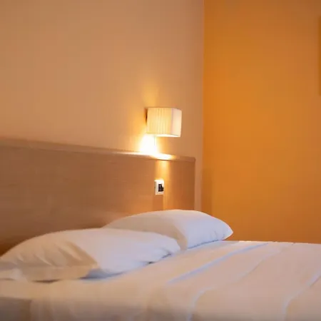 La Ferte Hotel