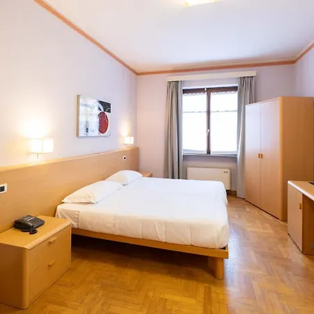Hotel La Ferte