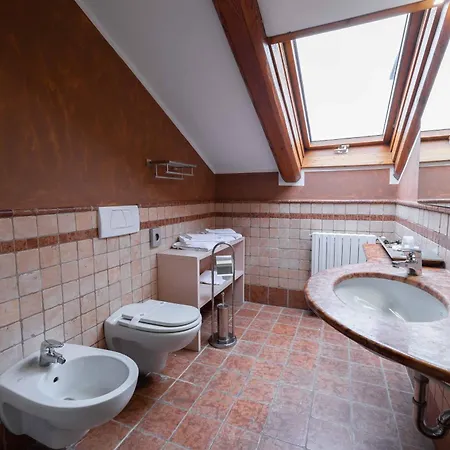 Hotel La Ferte Asti