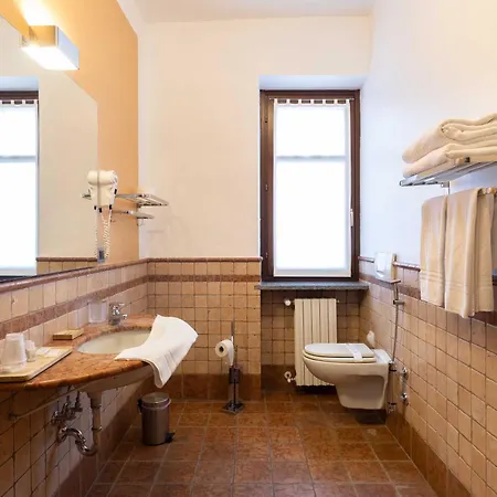 La Ferte 3* Асти