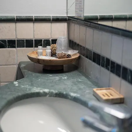 Hotel La Ferte Asti