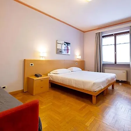 Hotel La Ferte Asti
