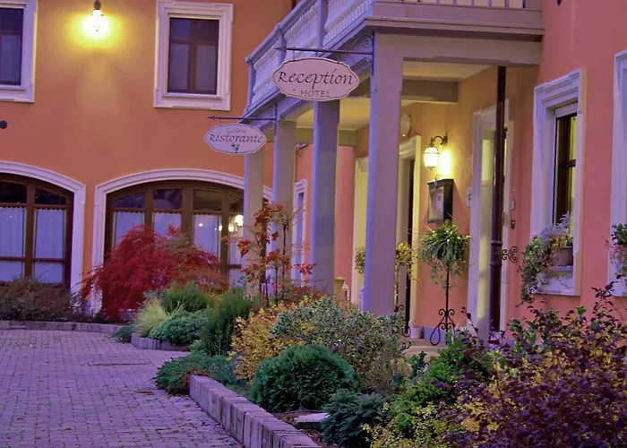 Hotel La Ferte Asti