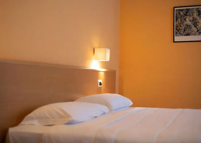 La Ferte Hotel